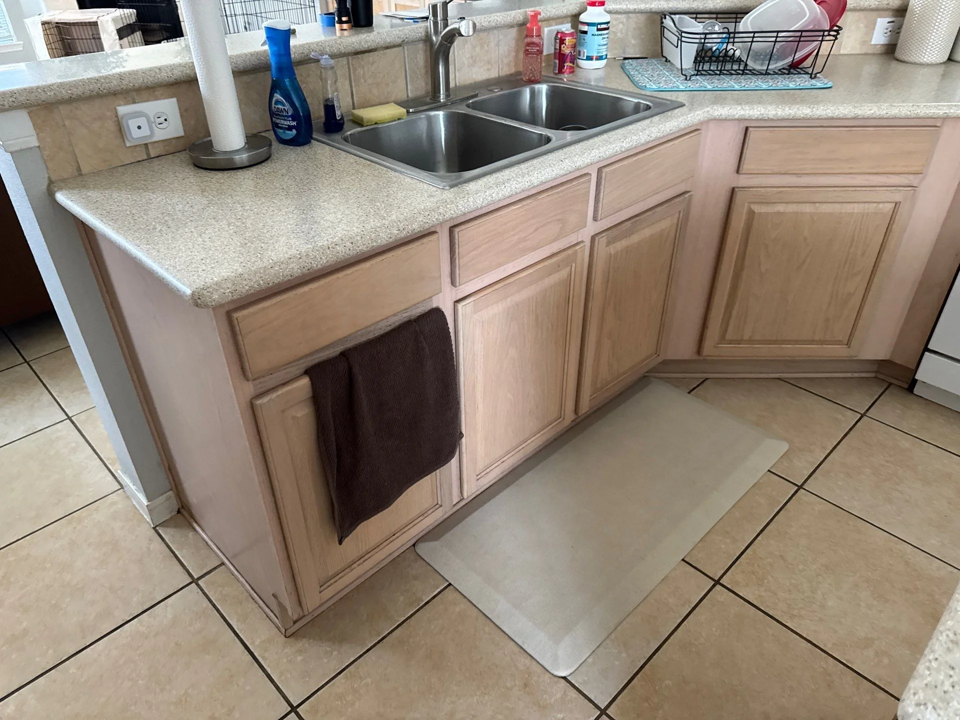 Kitchen Cabinets 20030 Hemingstone Ln 7